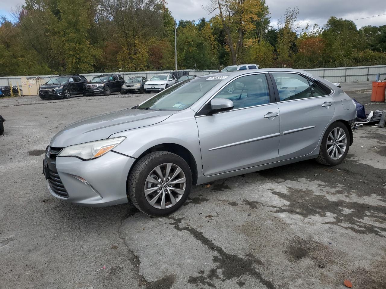 TOYOTA CAMRY LE 2016