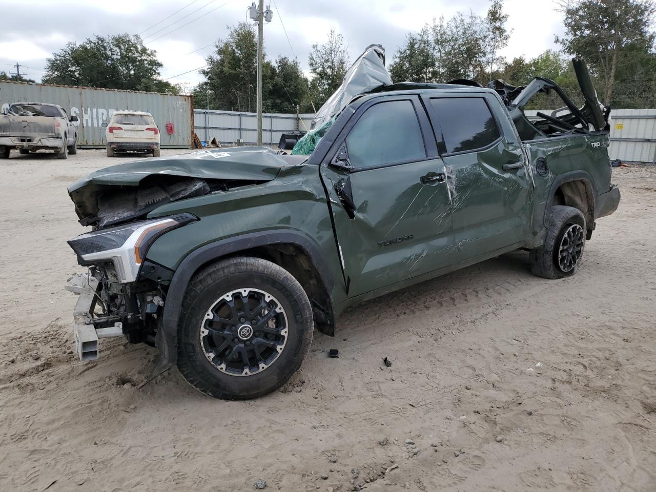 TOYOTA TUNDRA CRE 2022
