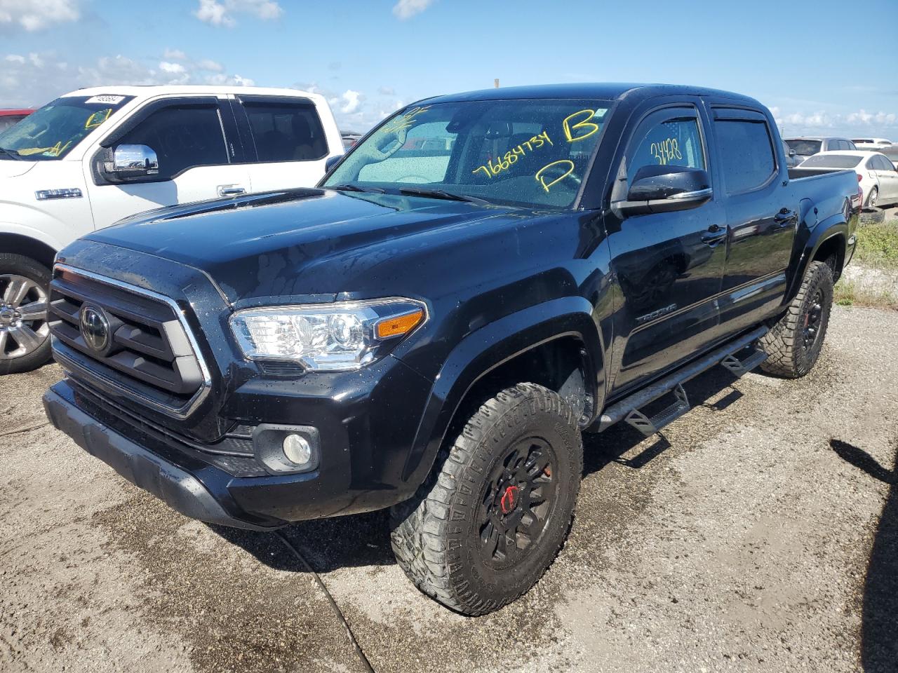 TOYOTA TACOMA DOU 2022
