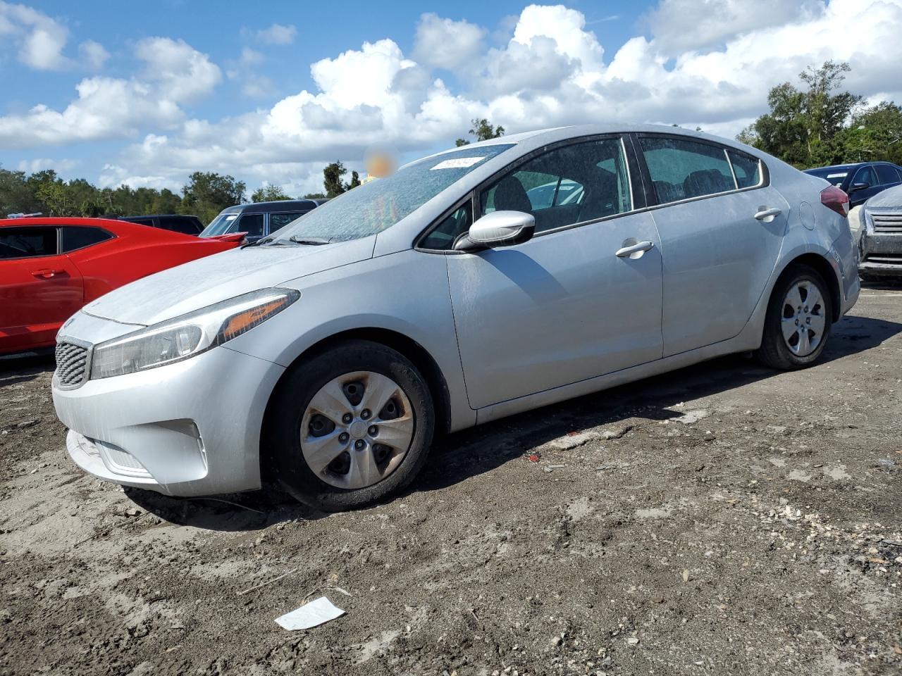 KIA FORTE LX 2017