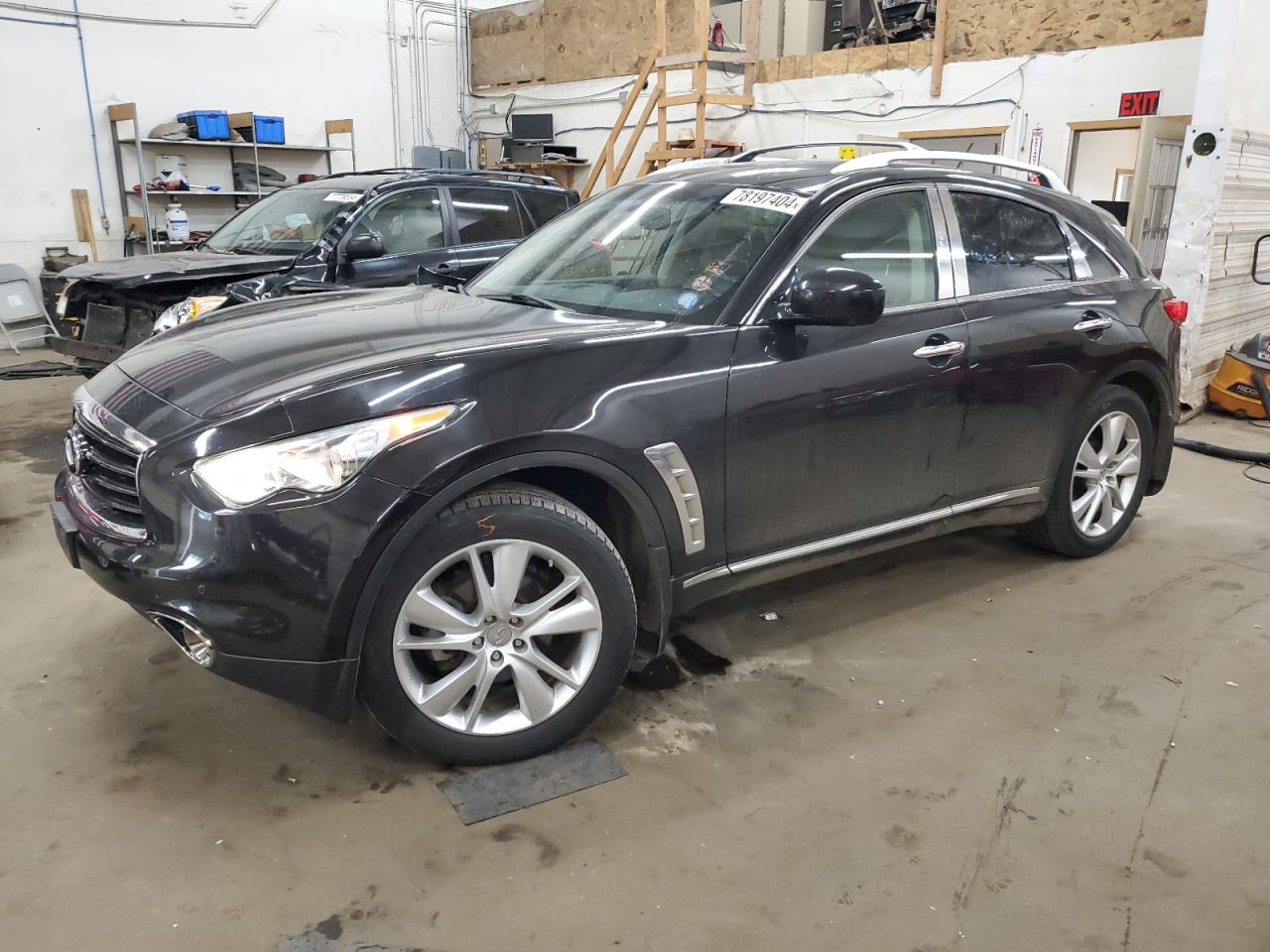 INFINITI FX35 2012