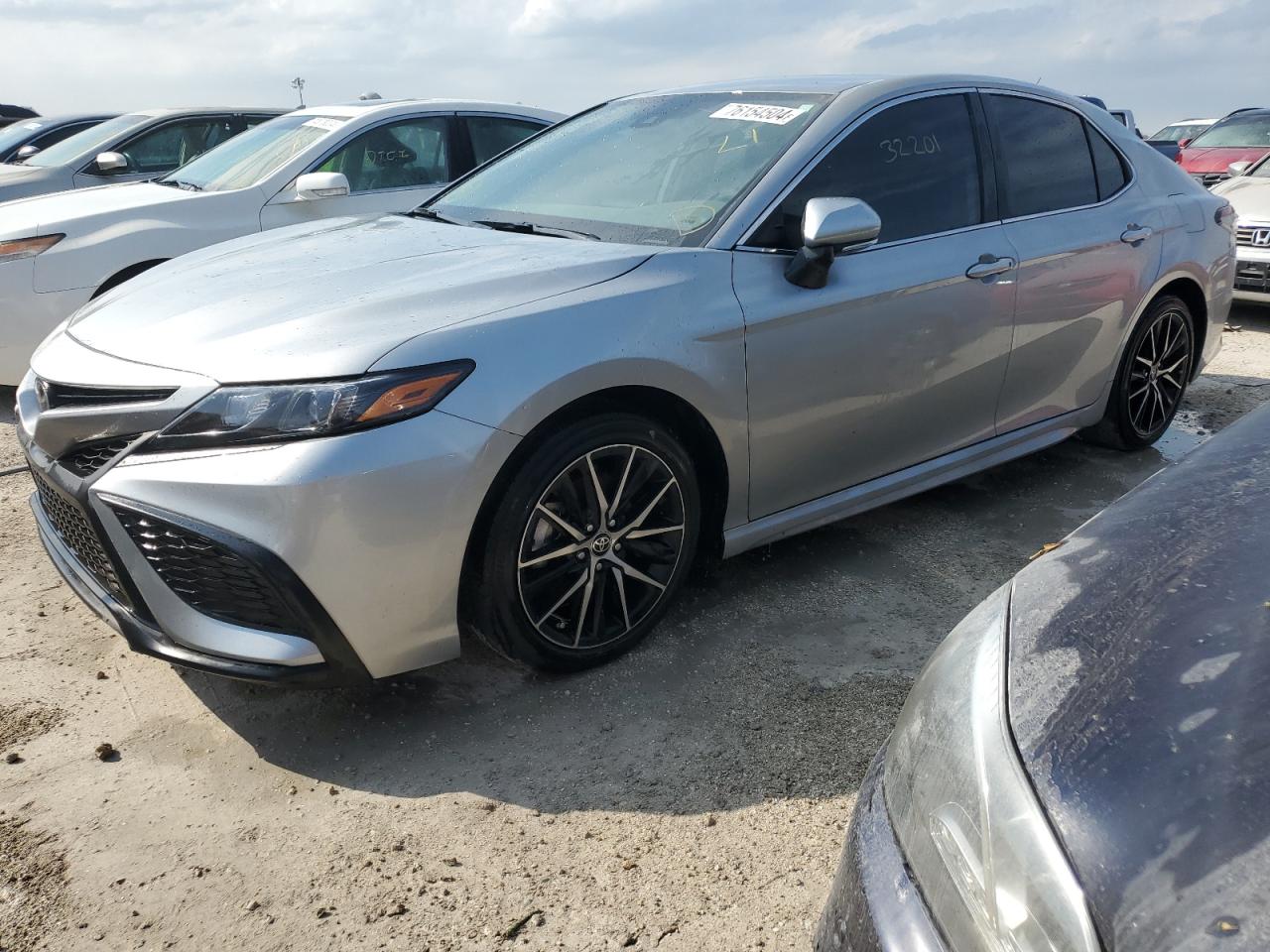 TOYOTA CAMRY SE N 2023