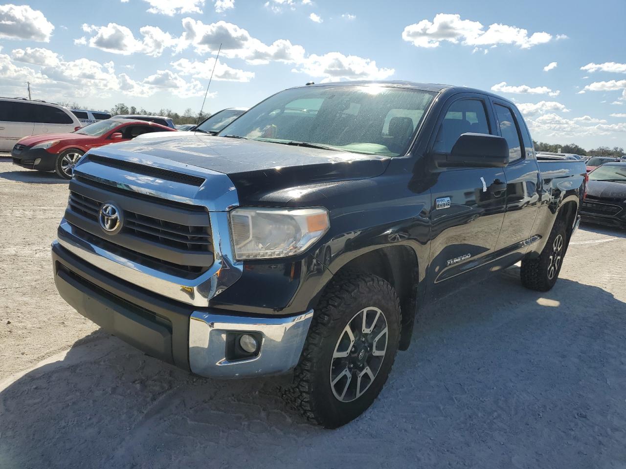 TOYOTA TUNDRA DOU 2014