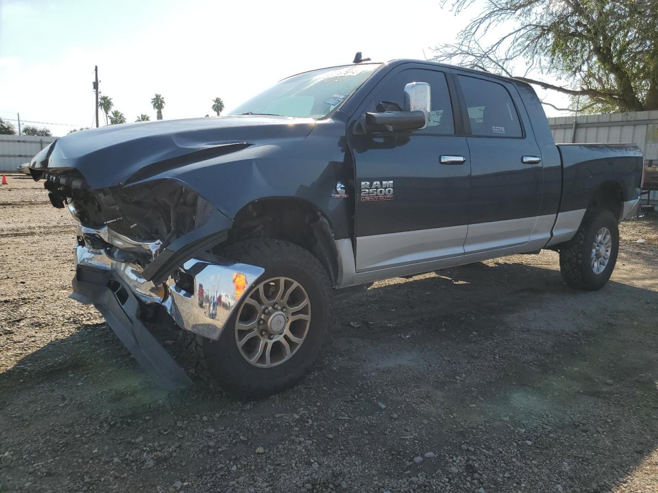 RAM 2500 LARAM 2015