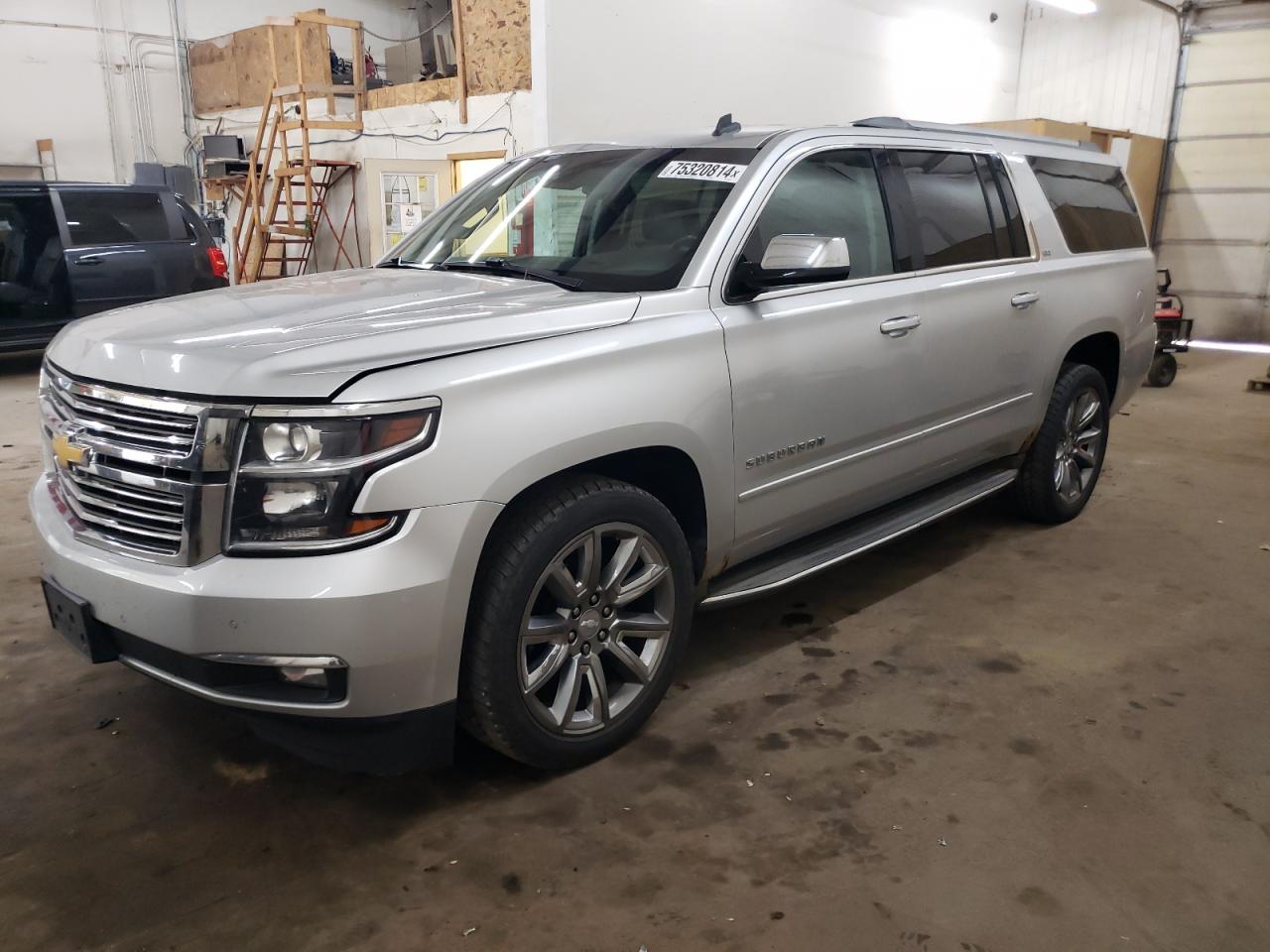 CHEVROLET SUBURBAN K 2015