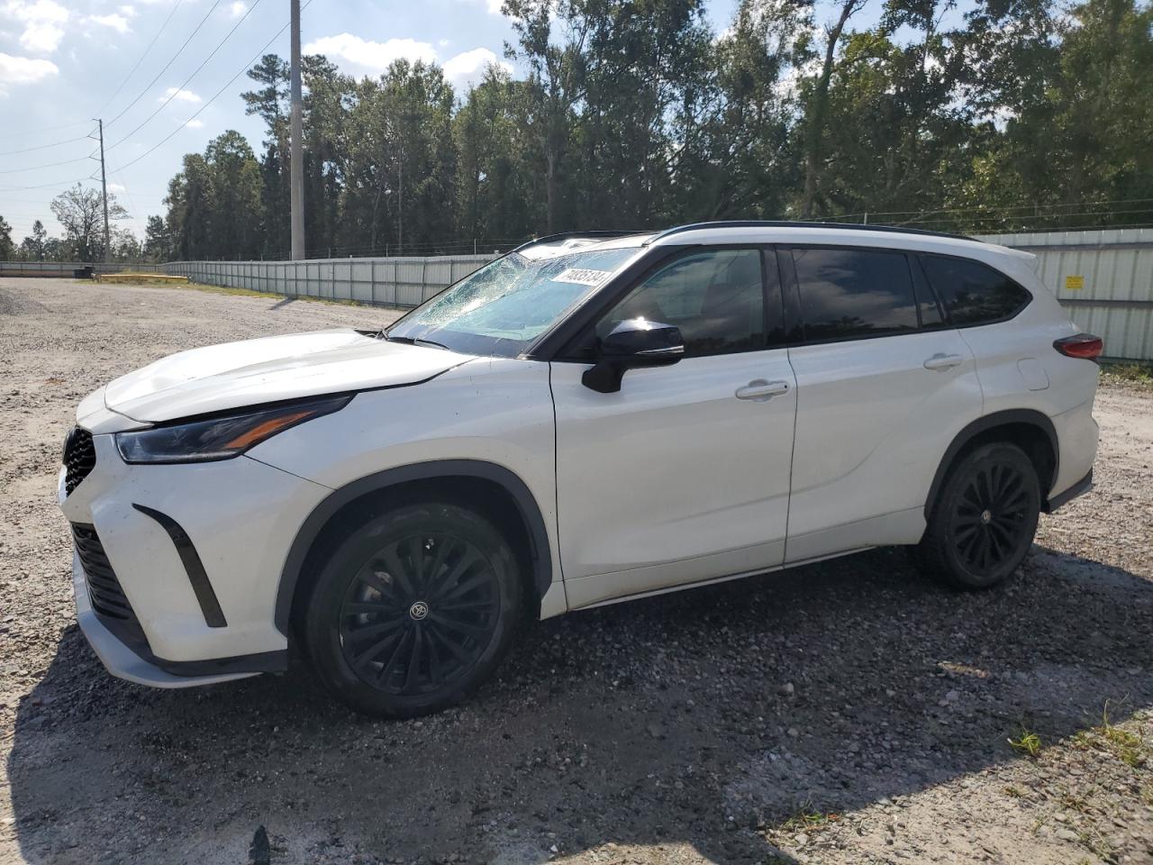 TOYOTA HIGHLANDER 2023