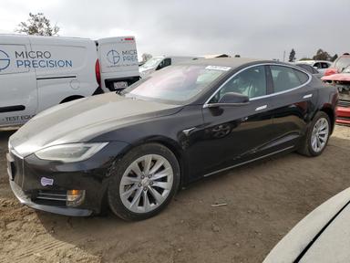 Tesla Model S 2018