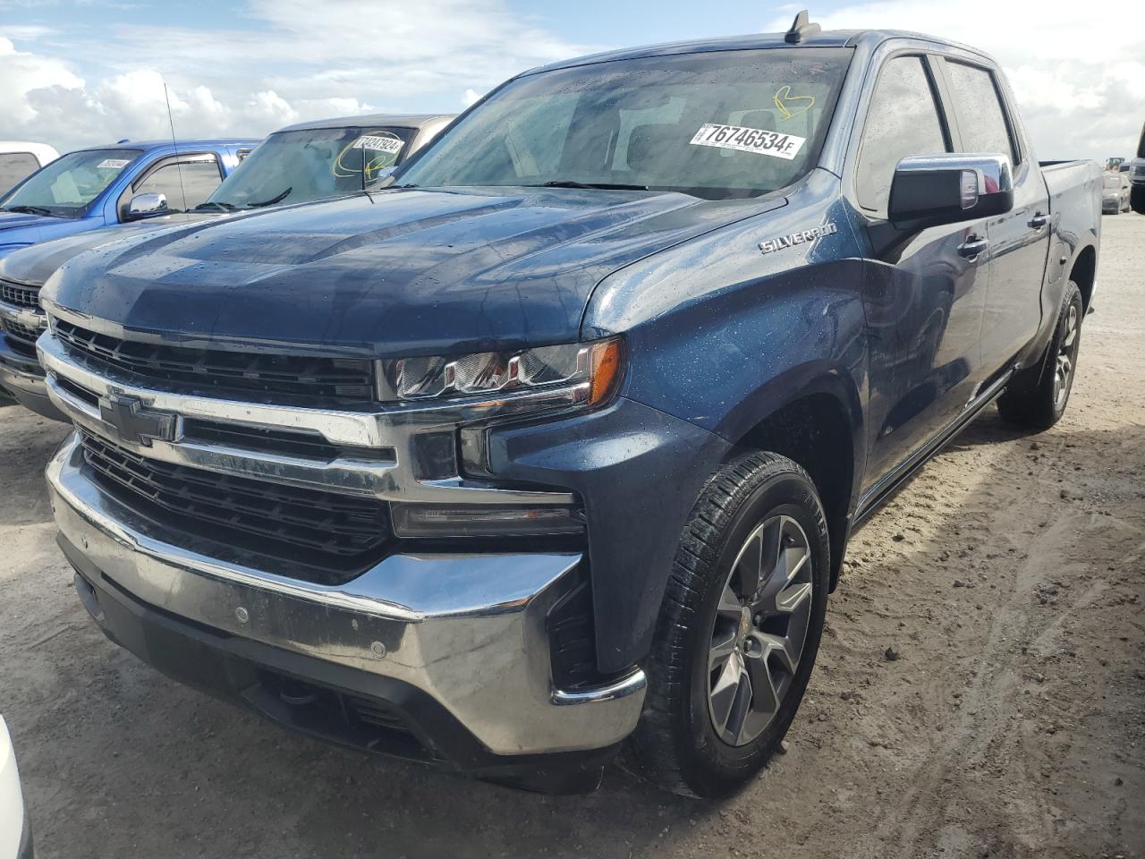 CHEVROLET SILVERADO 2021