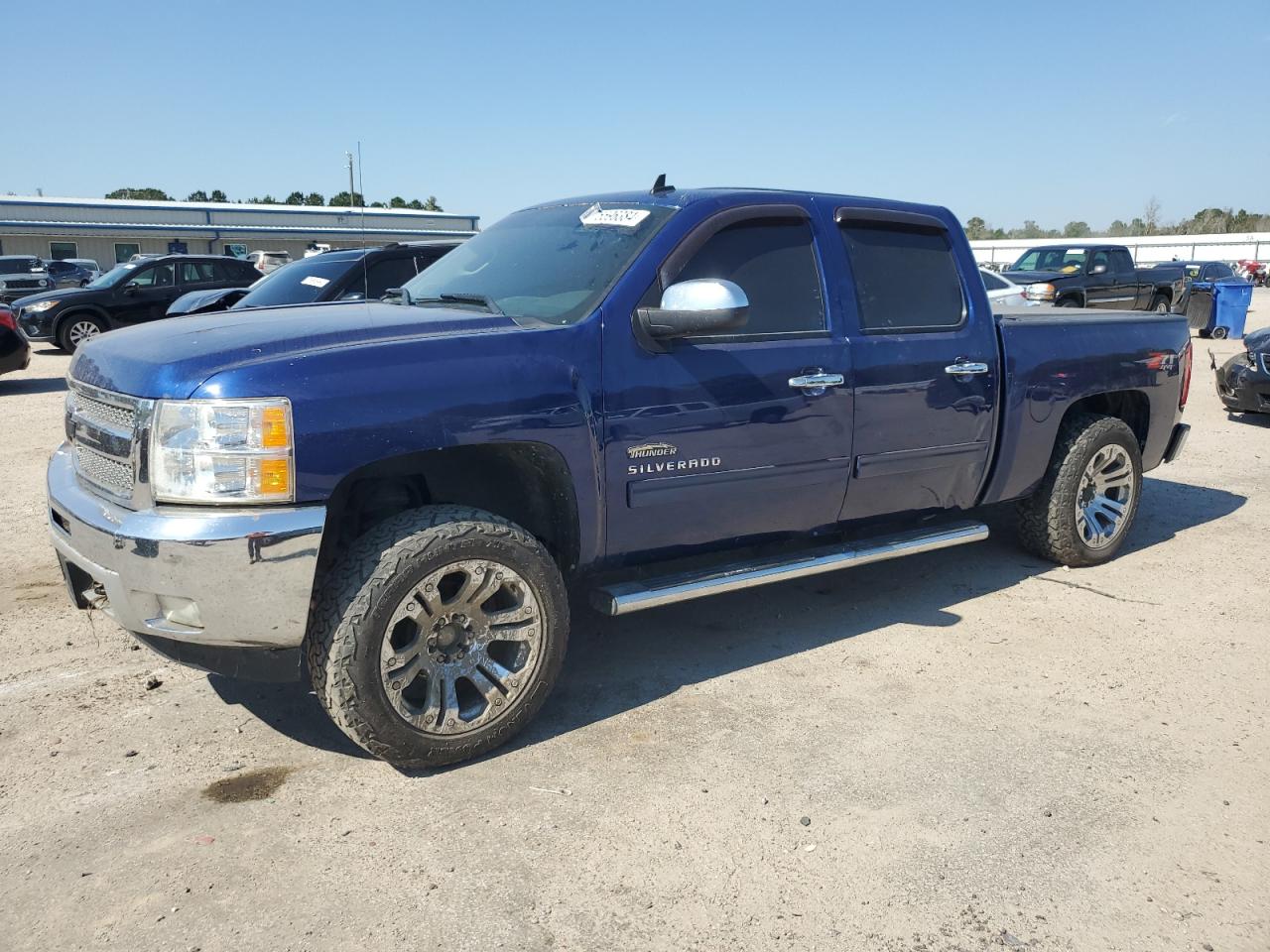 CHEVROLET SILVERADO 2013