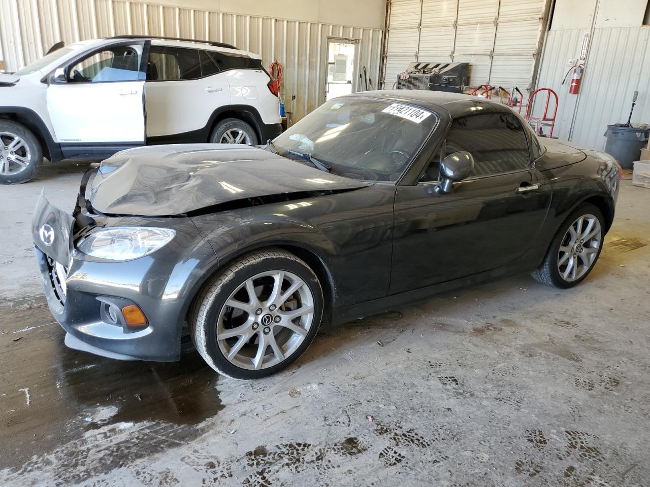 MAZDA MX-5 MIATA 2013