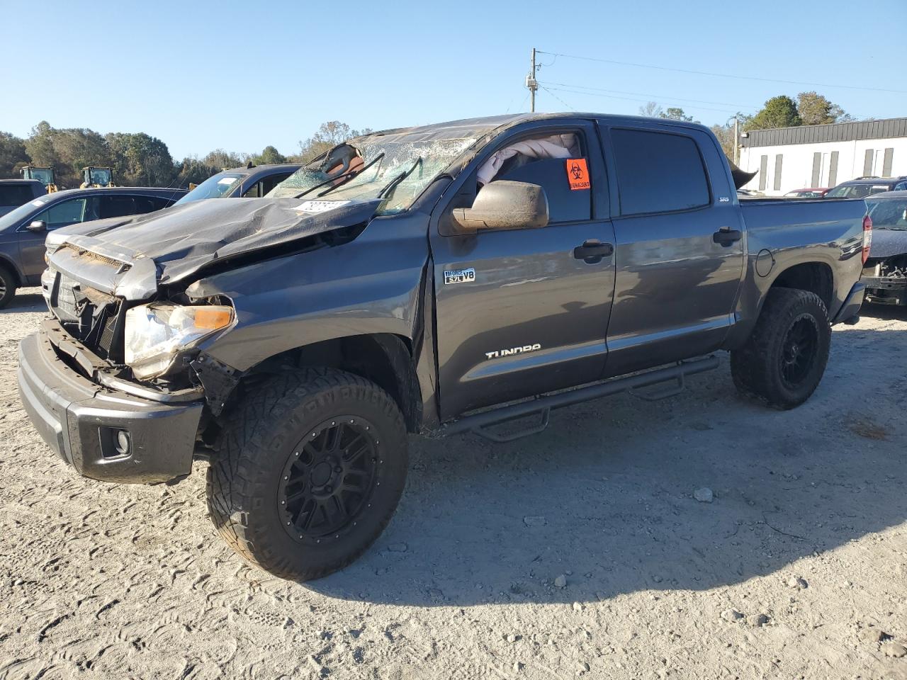 TOYOTA TUNDRA 2015