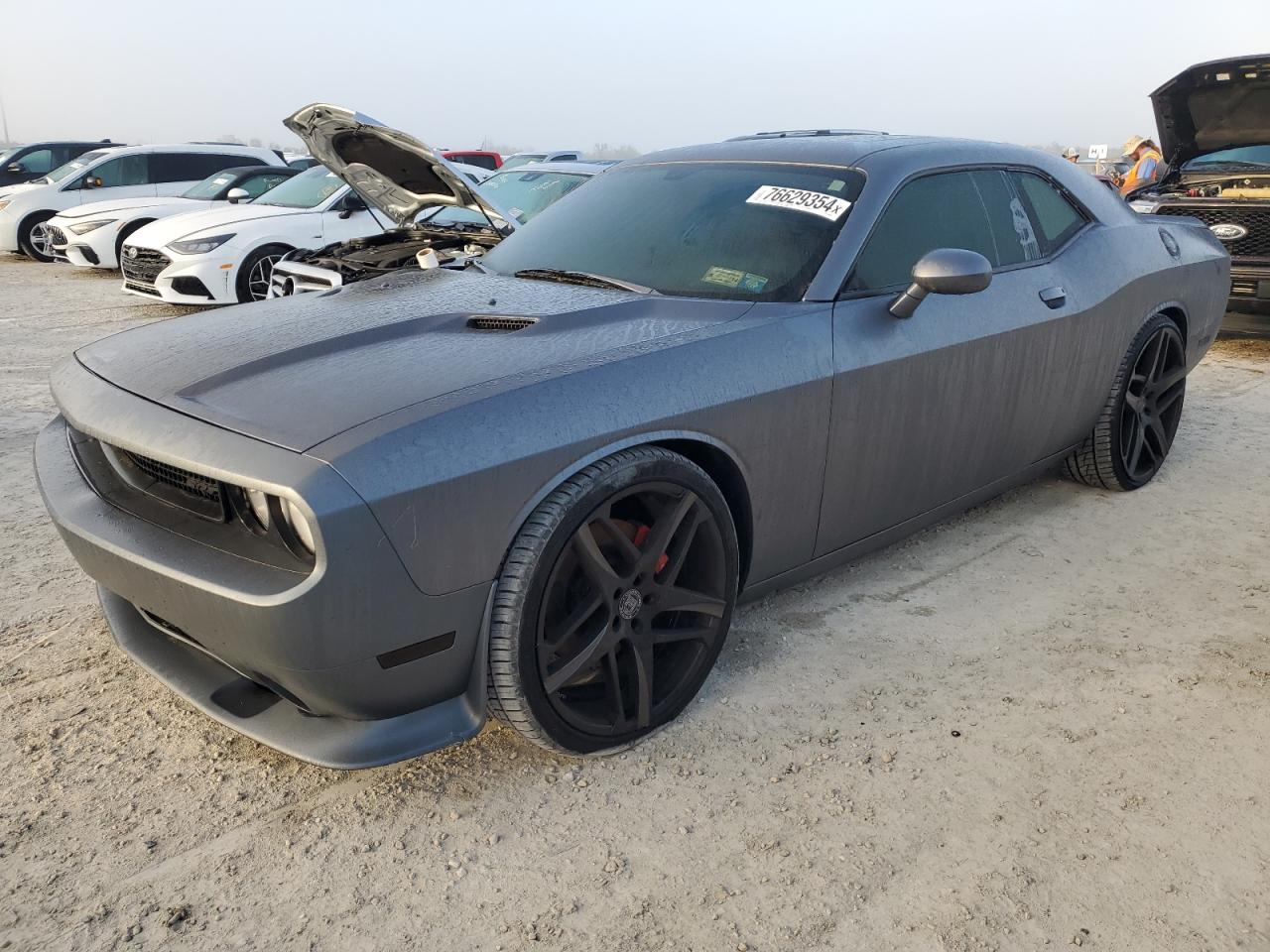 DODGE CHALLENGER 2012