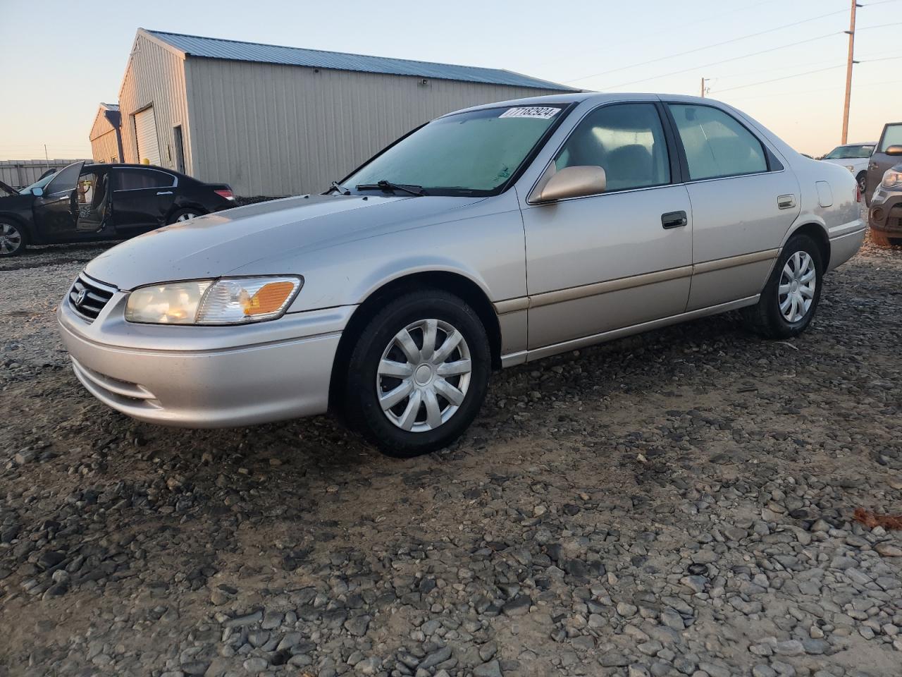 TOYOTA CAMRY CE 2000