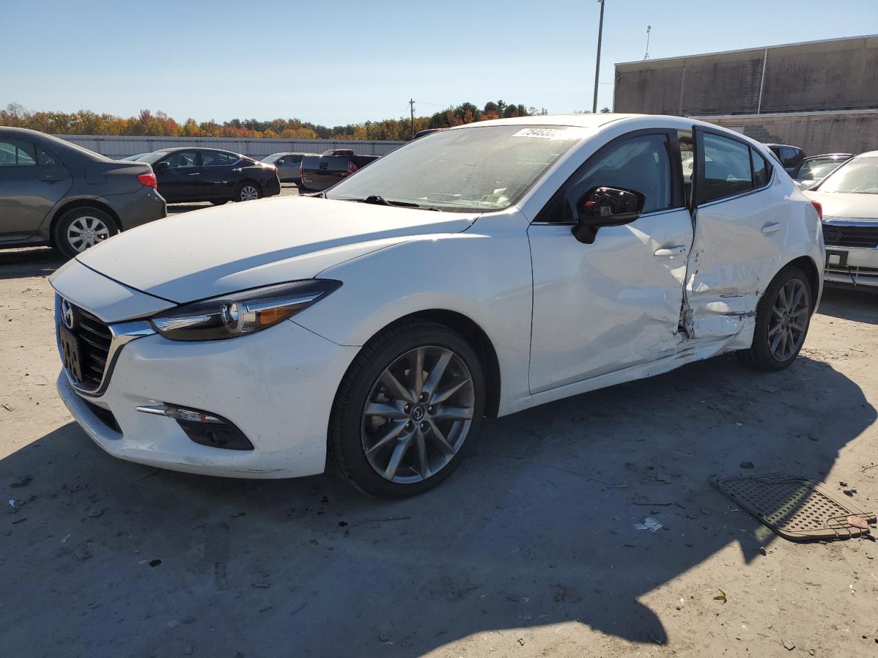 MAZDA 3 GRAND TO 2018