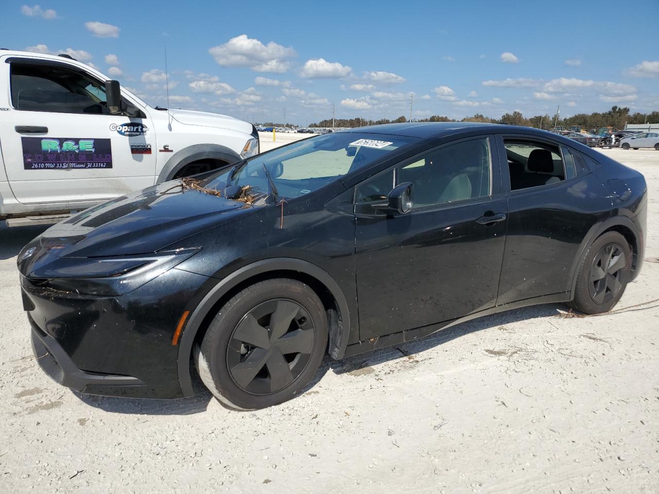 TOYOTA PRIUS LE 2024