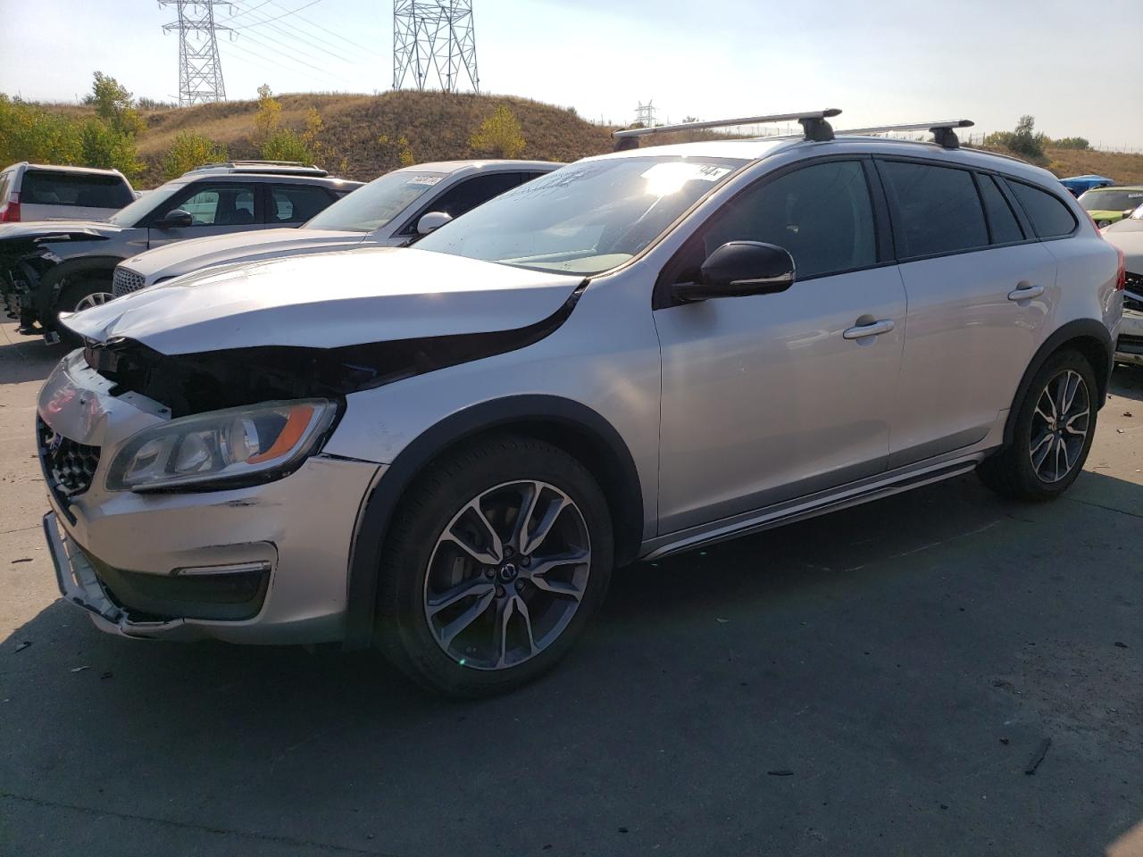 VOLVO V60 CROSS 2016