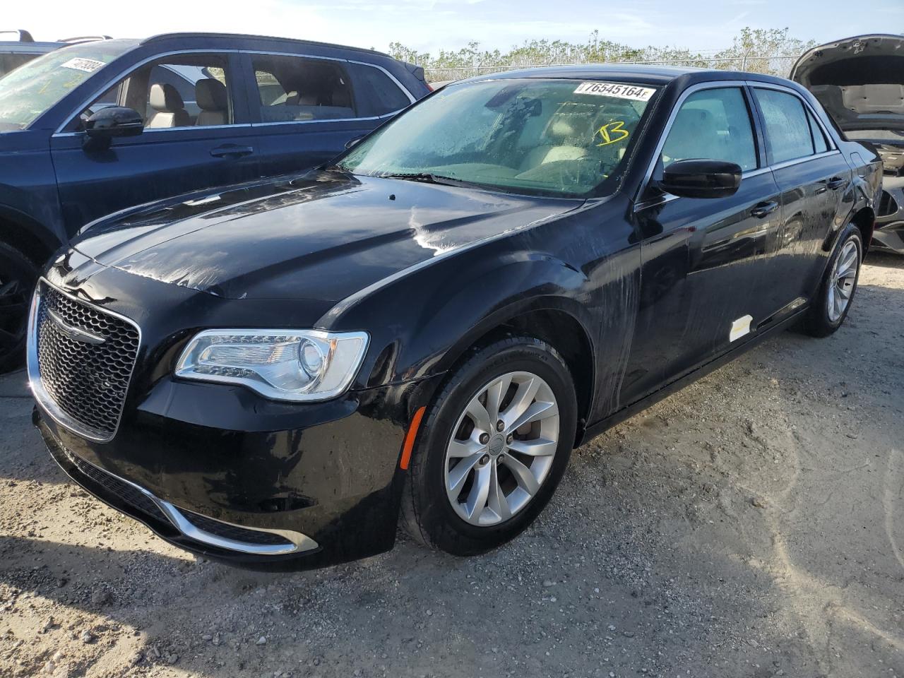 CHRYSLER 300 LIMITE 2015
