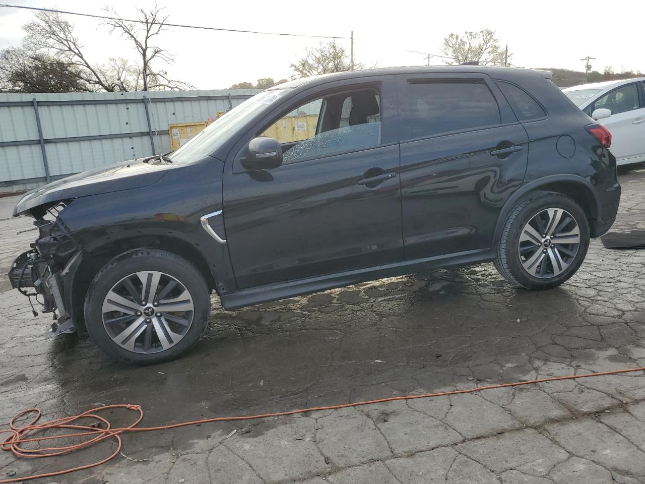MITSUBISHI OUTLANDER 2021