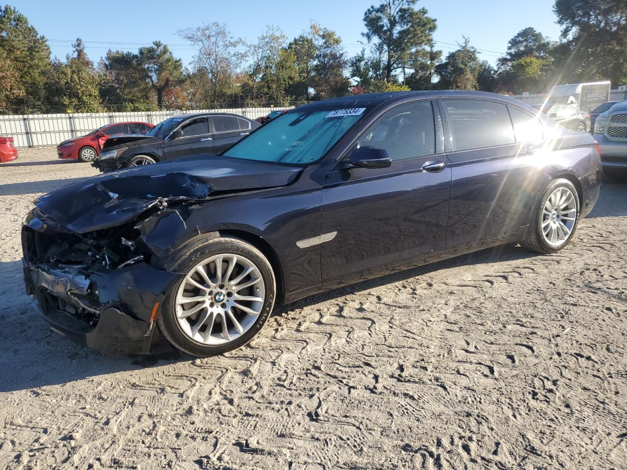BMW 750 LXI 2014