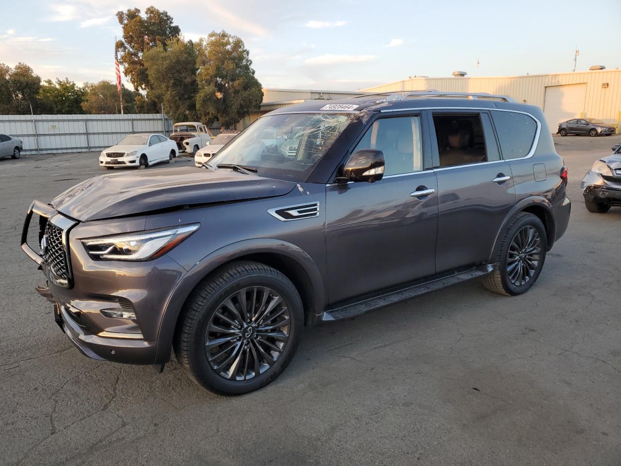 INFINITI QX80 LUXE 2022