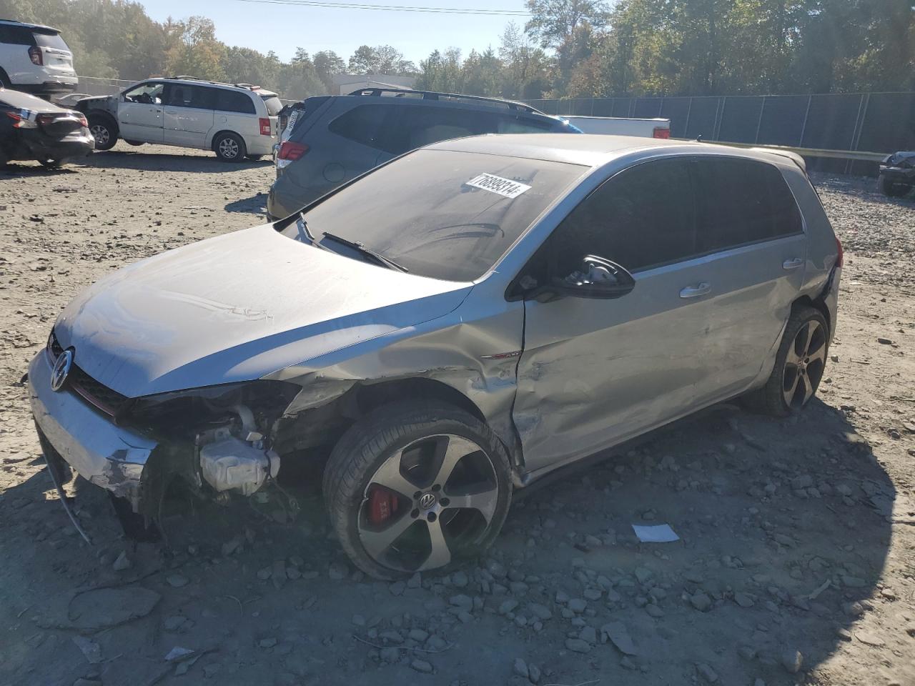 VOLKSWAGEN GTI 2015