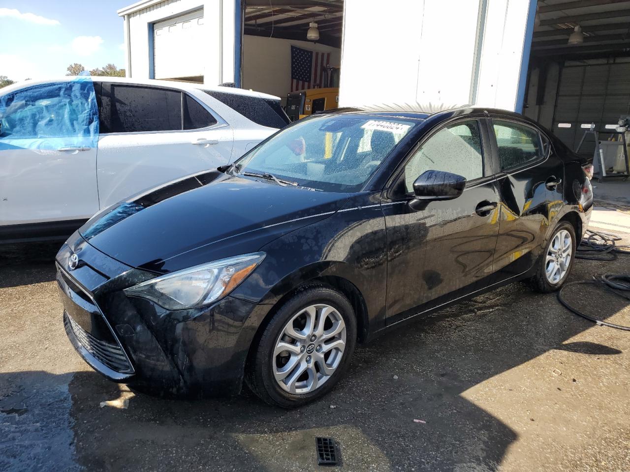 TOYOTA YARIS IA 2018