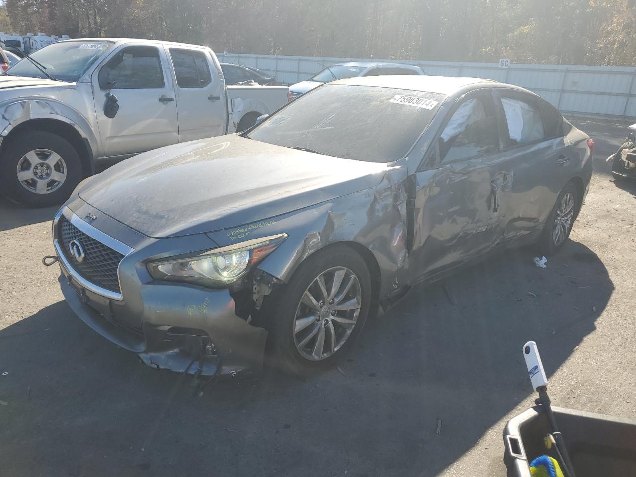 INFINITI Q50 BASE 2015