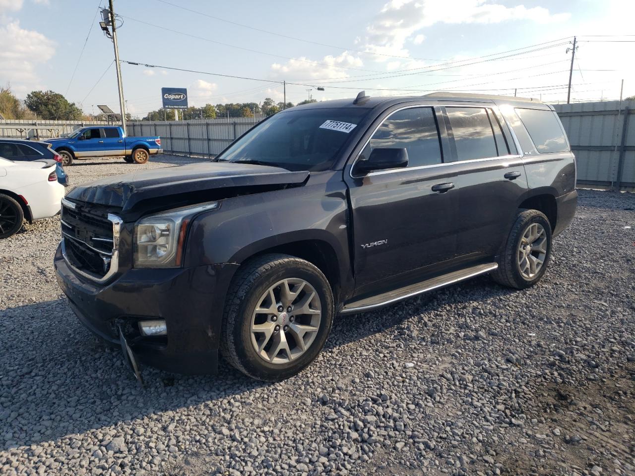 GMC YUKON SLE 2018