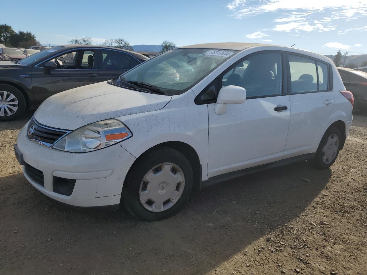 NISSAN VERSA S 2010