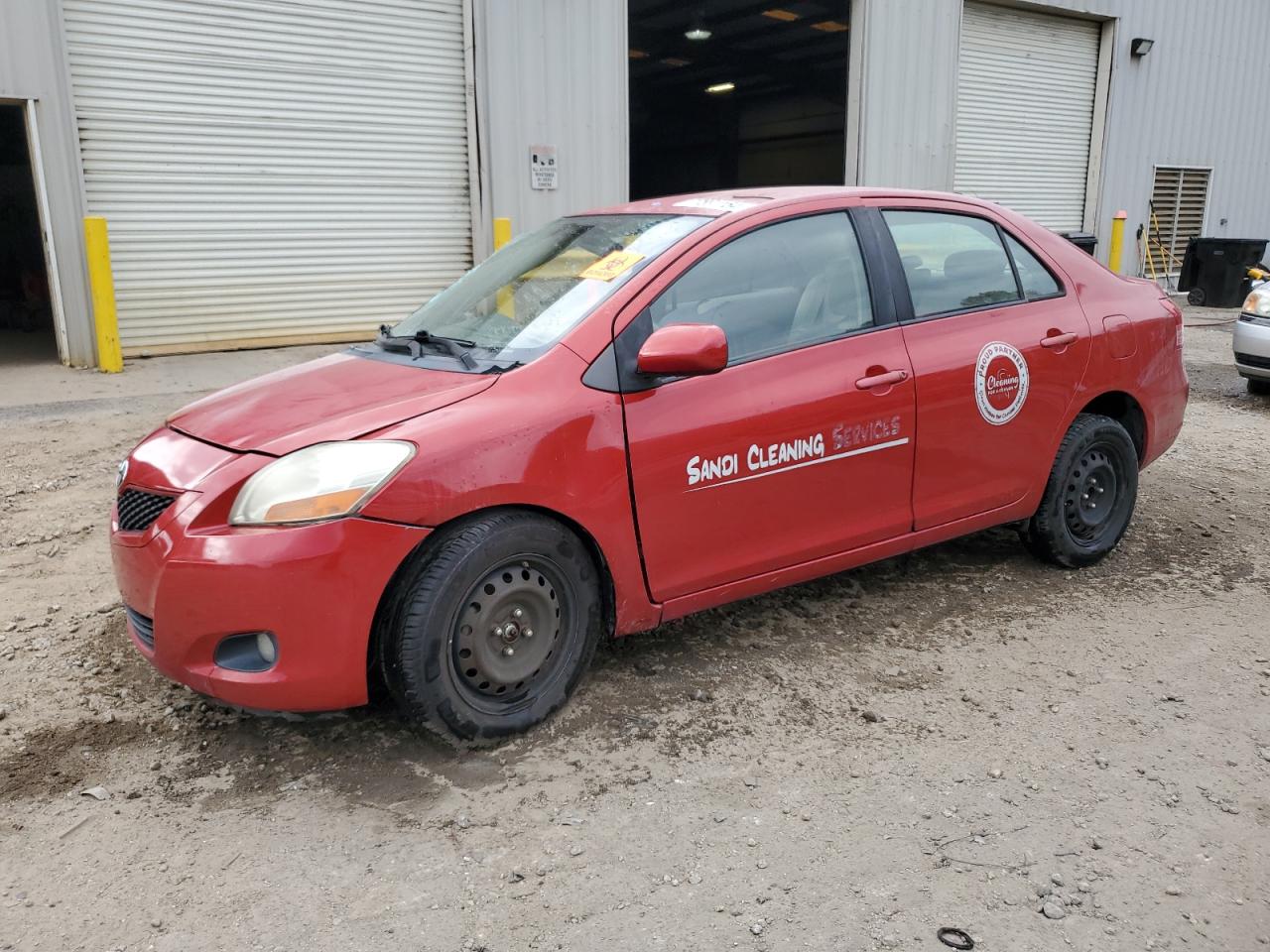 TOYOTA YARIS 2010