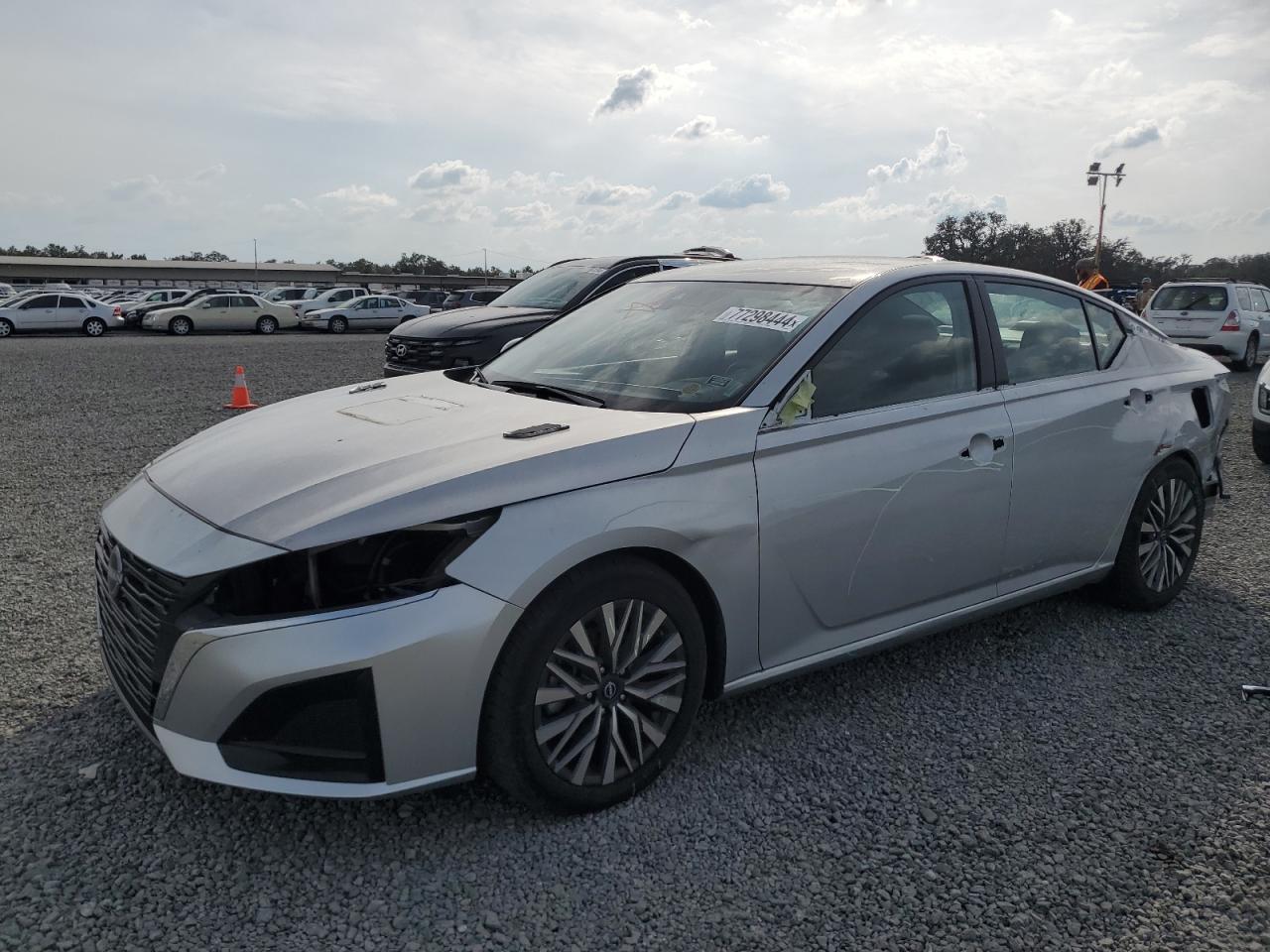 NISSAN ALTIMA SV 2023