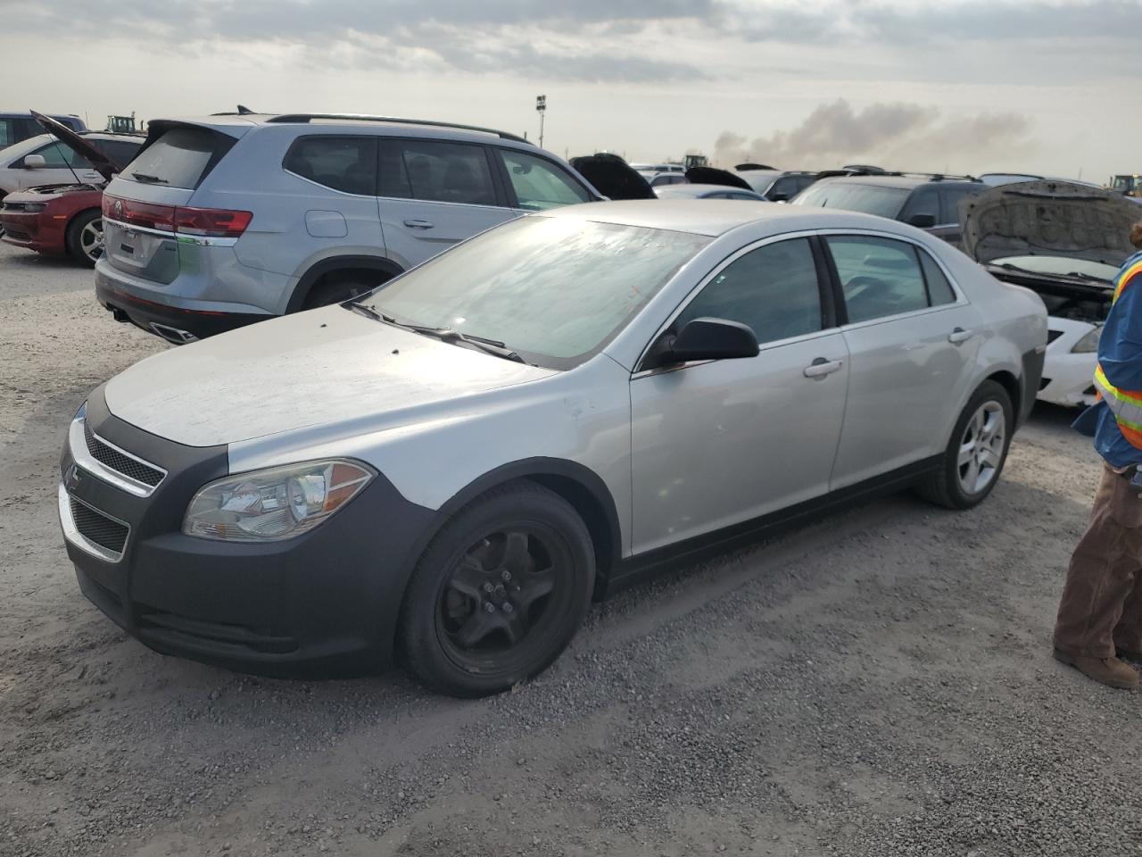 CHEVROLET MALIBU LS 2011