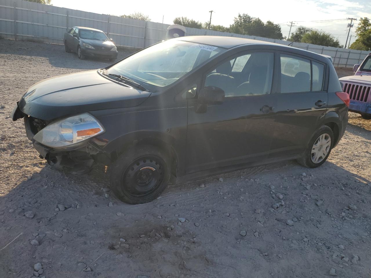 NISSAN VERSA S 2010
