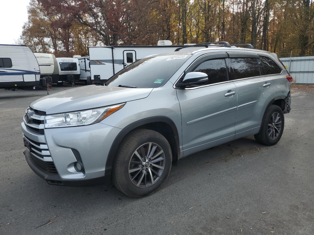 TOYOTA HIGHLANDER 2018