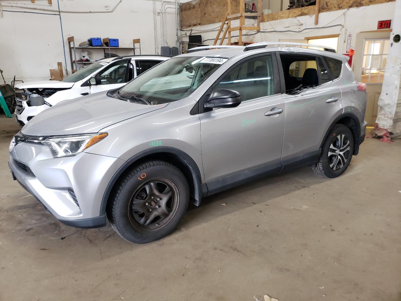 TOYOTA RAV4 LE 2016