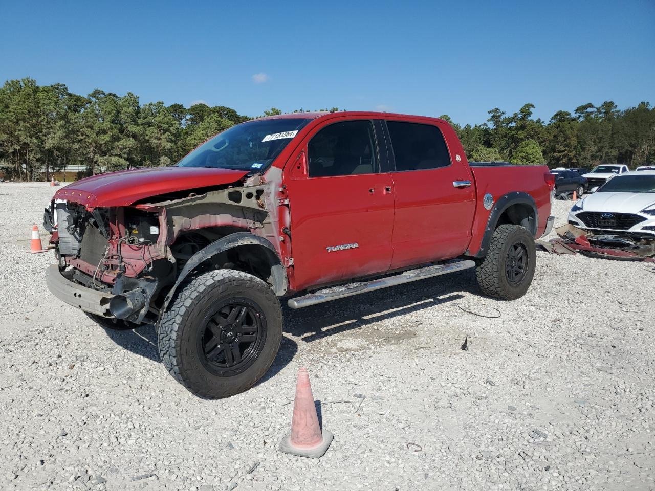 TOYOTA TUNDRA CRE 2011