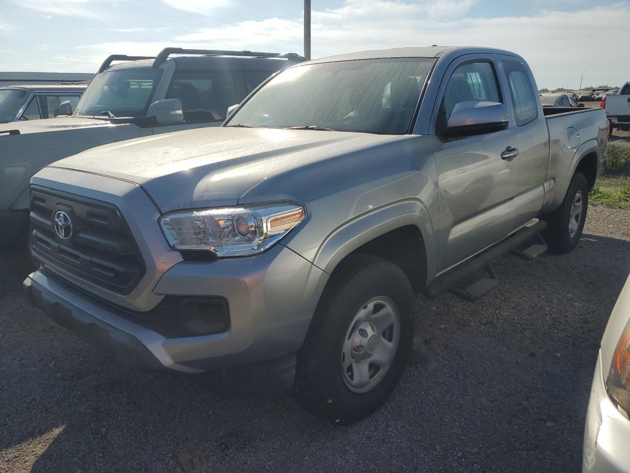 TOYOTA TACOMA ACC 2017