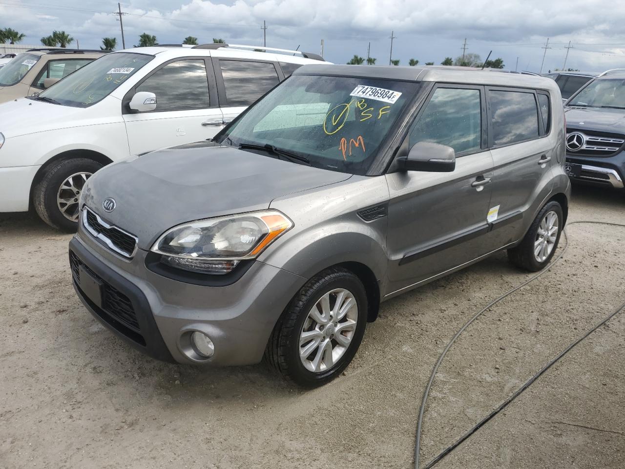 KIA SOUL + 2012