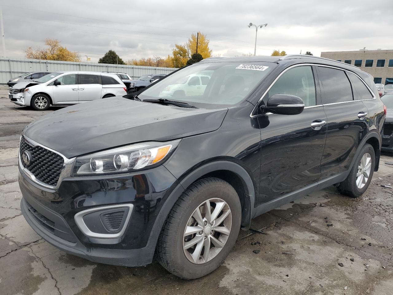 KIA SORENTO LX 2017