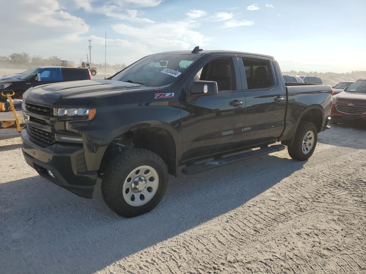 CHEVROLET SILVERADO 2021