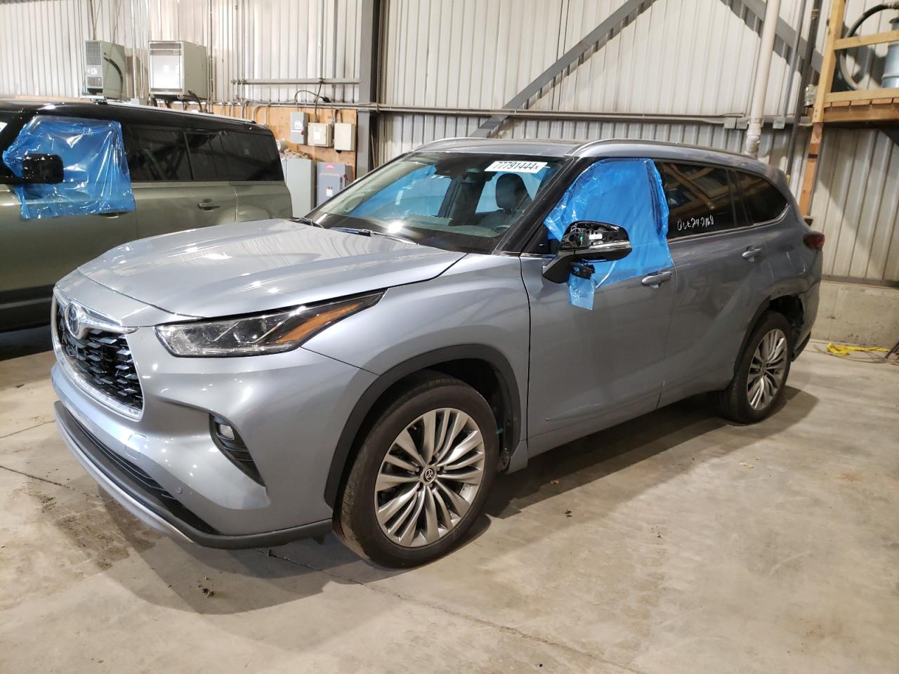 TOYOTA HIGHLANDER 2022