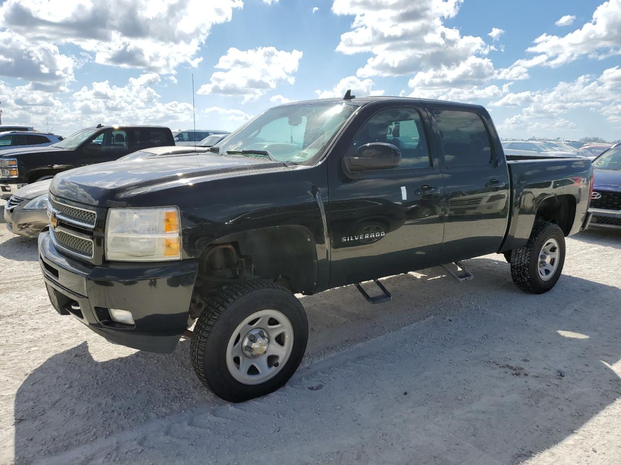 CHEVROLET SILVERADO 2012