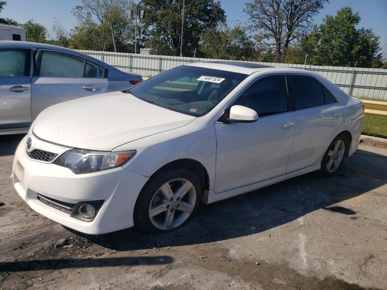 TOYOTA CAMRY L 2013