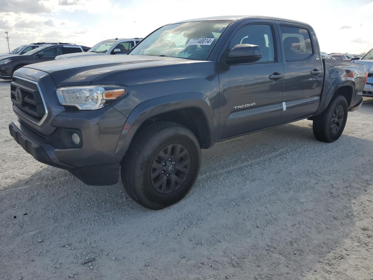 TOYOTA TACOMA DOU 2021