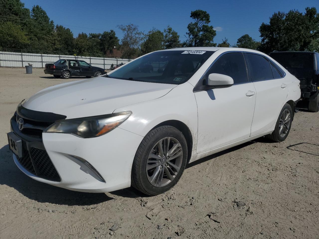 TOYOTA CAMRY LE 2016