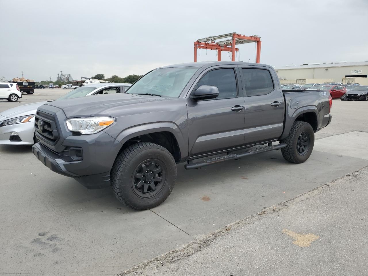TOYOTA TACOMA DOU 2023