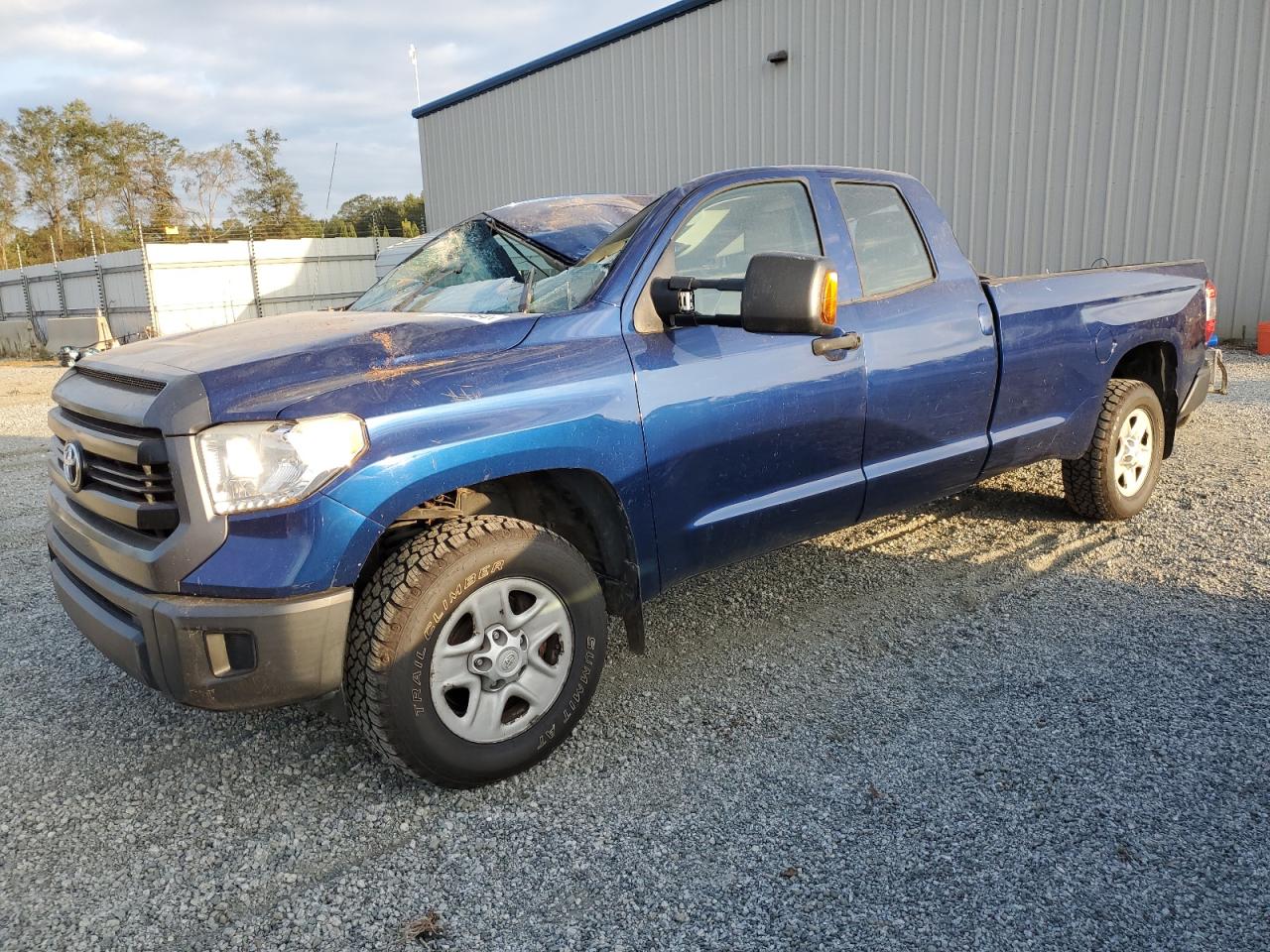 TOYOTA TUNDRA DOU 2015