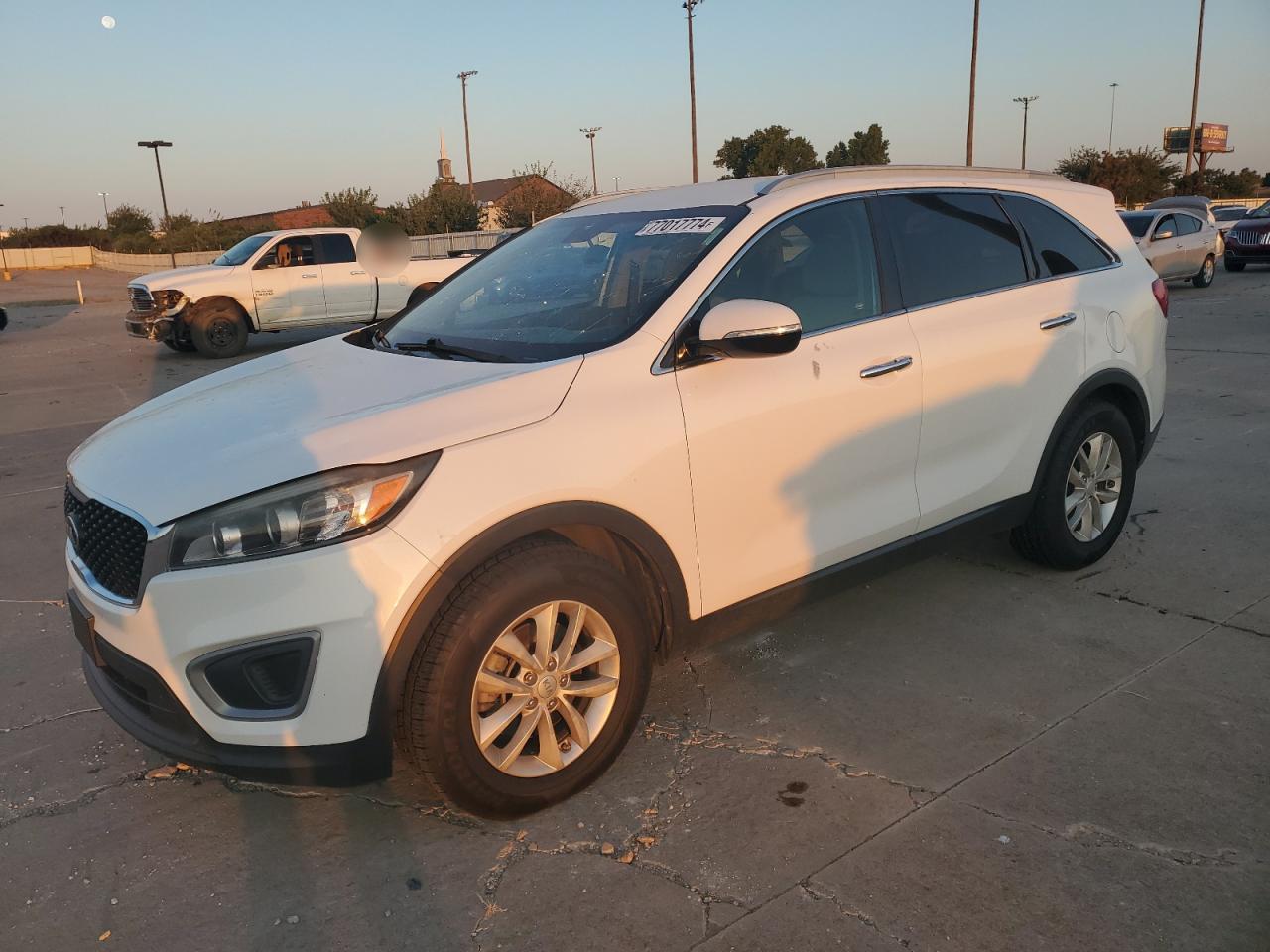 KIA SORENTO LX 2016