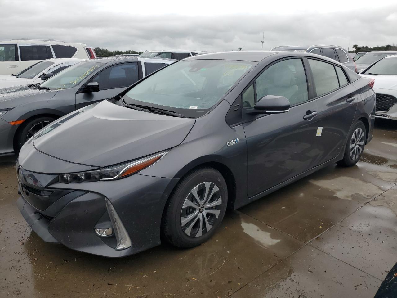 TOYOTA PRIUS PRIM 2021