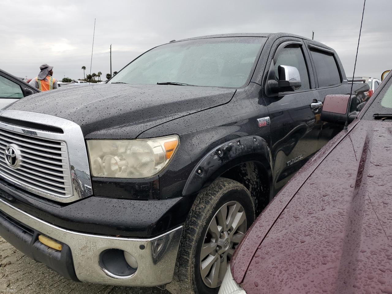 TOYOTA TUNDRA CRE 2012